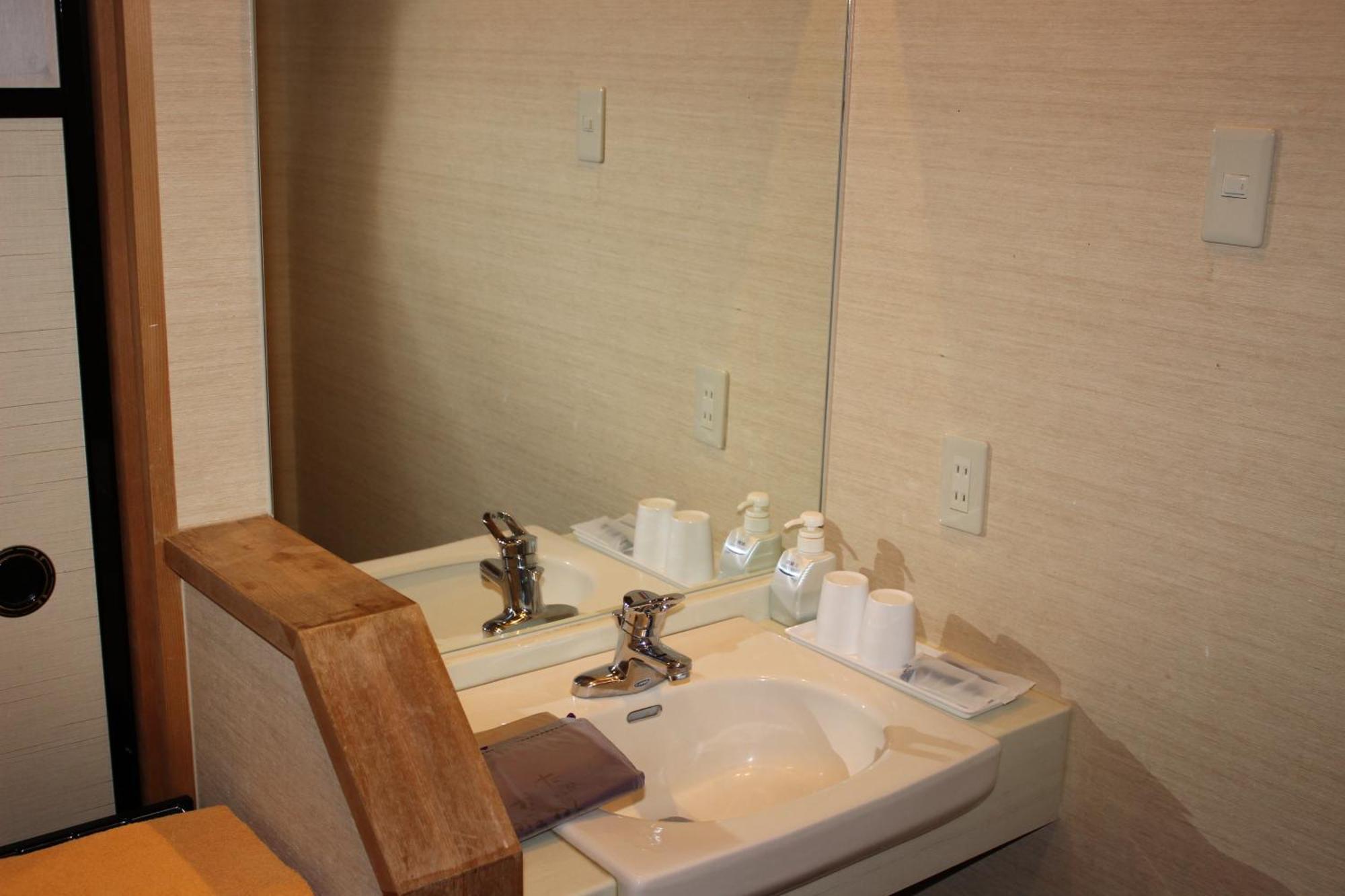 Ryokan Tanaka Takayama  Zimmer foto